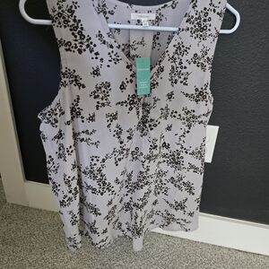 Floral Sleeveless Top - Black and Gray